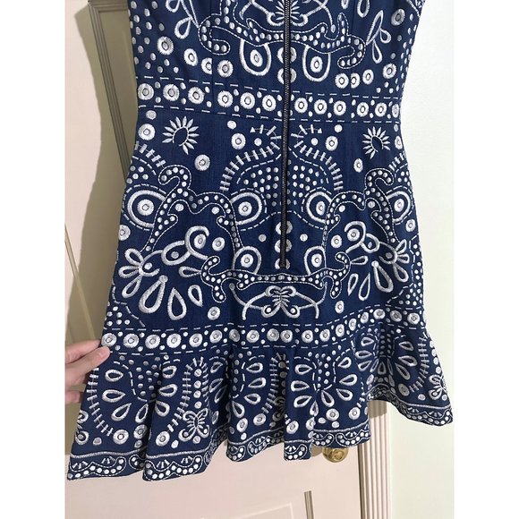 Alice + Olivia Blue and White Mini Dress - Picture 12 of 13